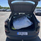 Volkswagen - ID.4 - Pro 4MOTION Business Plus Edition 210 kW, akku 77 kWh / Harman/Kardon / HUD / Kamera / ACC / Lämpöpumppu / Ambient / Bluetooth / LED // - Maastoauto