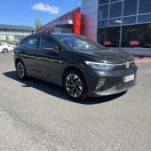 Volkswagen - ID.4 - Pro 4MOTION Business Plus Edition 210 kW, akku 77 kWh / Harman/Kardon / HUD / Kamera / ACC / Lämpöpumppu / Ambient / Bluetooth / LED // - Maastoauto
