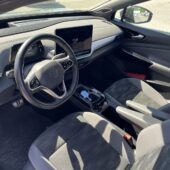 Volkswagen - ID.4 - Pro 4MOTION Business Plus Edition 210 kW, akku 77 kWh / Harman/Kardon / HUD / Kamera / ACC / Lämpöpumppu / Ambient / Bluetooth / LED // - Maastoauto