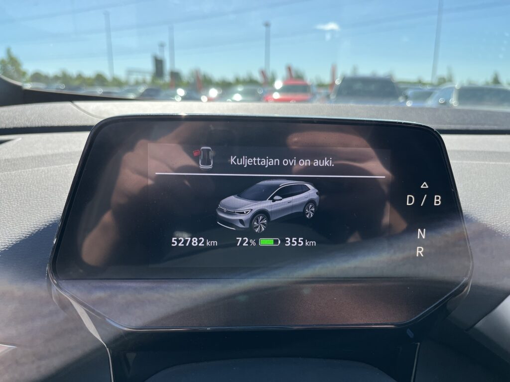 Volkswagen - ID.4 - Pro 4MOTION Business Plus Edition 210 kW, akku 77 kWh / Harman/Kardon / HUD / Kamera / ACC / Lämpöpumppu / Ambient / Bluetooth / LED // Volkswagen - ID.4 - Pro 4MOTION Business Plus Edition 210 kW, akku 77 kWh / Harman/Kardon / HUD / Kamera / ACC / Lämpöpumppu / Ambient / Bluetooth / LED // - Maastoauto
