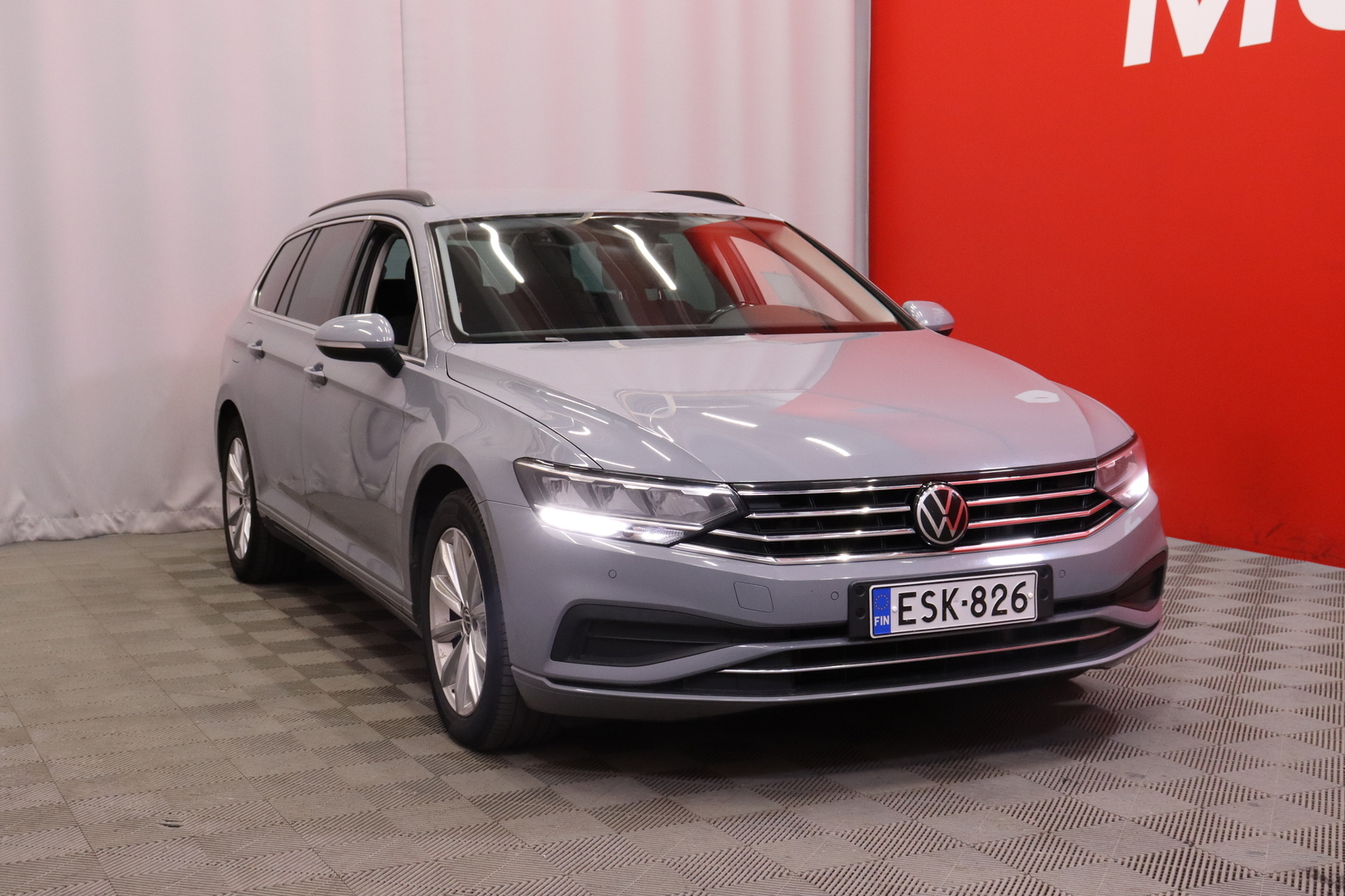 Volkswagen - Passat - Variant Style Business 2,0 TDI EVO SCR 110 kW DSG-automaatti / 1.Om Suomi-auto / Webasto / Jakopää tehty! / ACC / Vetokoukku / - Farmari