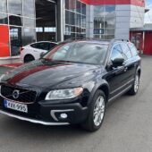 Volvo - XC70 - D5 AWD Business Summum Edition aut // ACC / Kaistavahti / Webasto / Suomi-auto // - Farmari