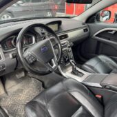 Volvo - XC70 - D5 AWD Business Summum Edition aut // ACC / Kaistavahti / Webasto / Suomi-auto // - Farmari