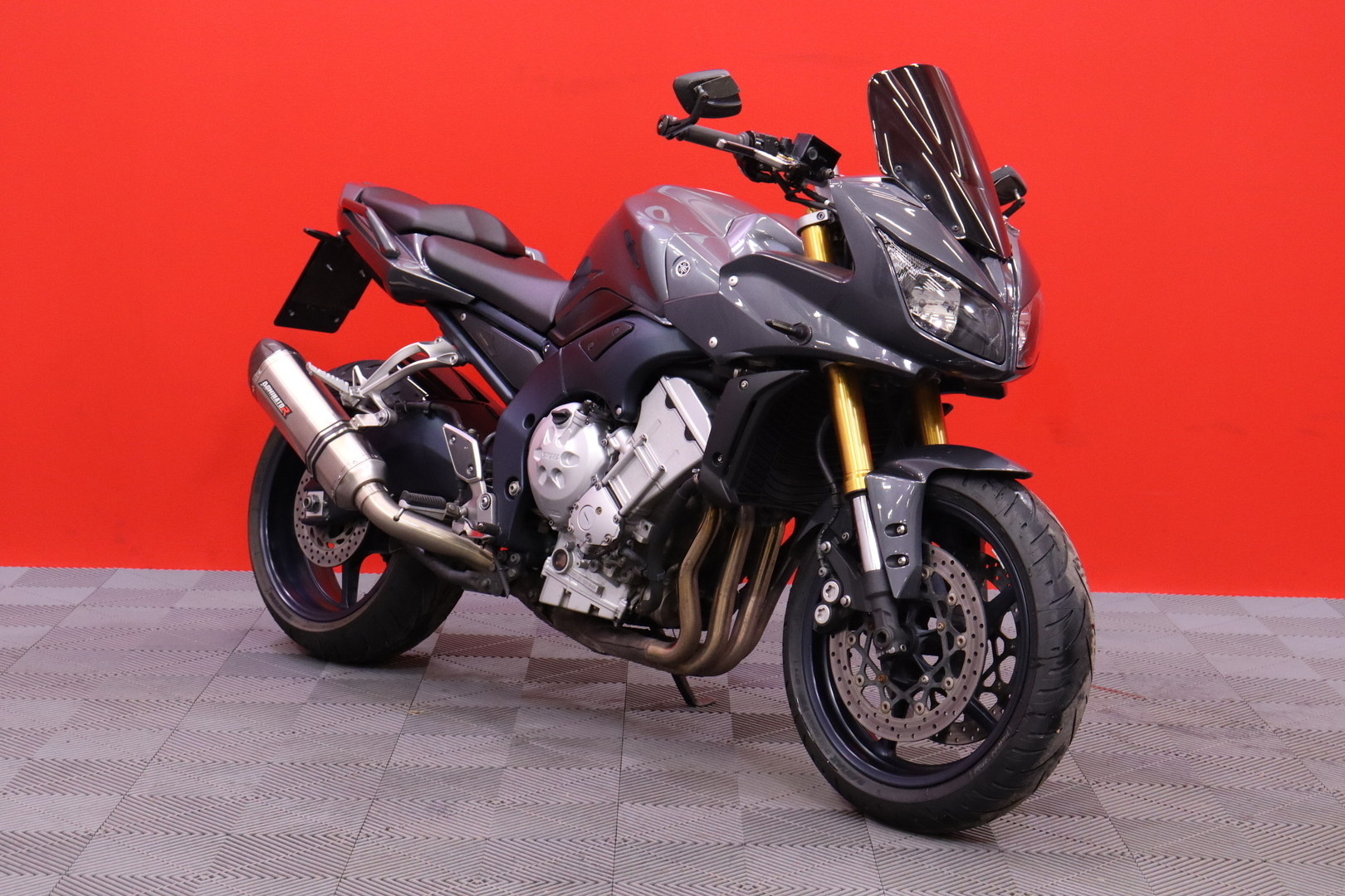 Yamaha - FZ1-S - // Ruisku! / Dominator Slipari / Tangonpääpeilit / Huoltokirja // - Moottoripyörä