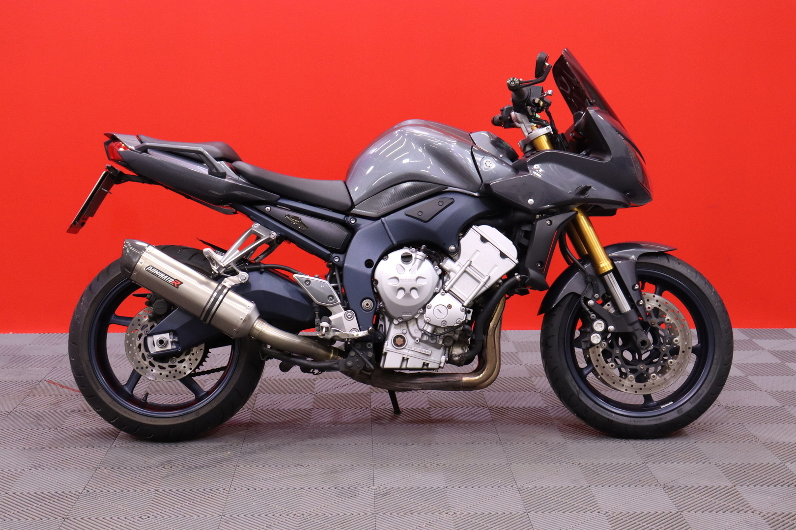 Yamaha - FZ1-S - // Ruisku! / Dominator Slipari / Tangonpääpeilit / Huoltokirja // - Moottoripyörä