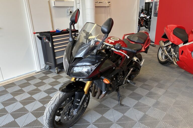 Yamaha - FZ1-S - 1000 // Juuri saapunut! / Suomi-pyörä // - Moottoripyörä