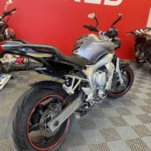 Yamaha - FZ6-S - // Myydään huutokaupat.com / DominatoR / Hyväkuntoiset renkaat // - Moottoripyörä