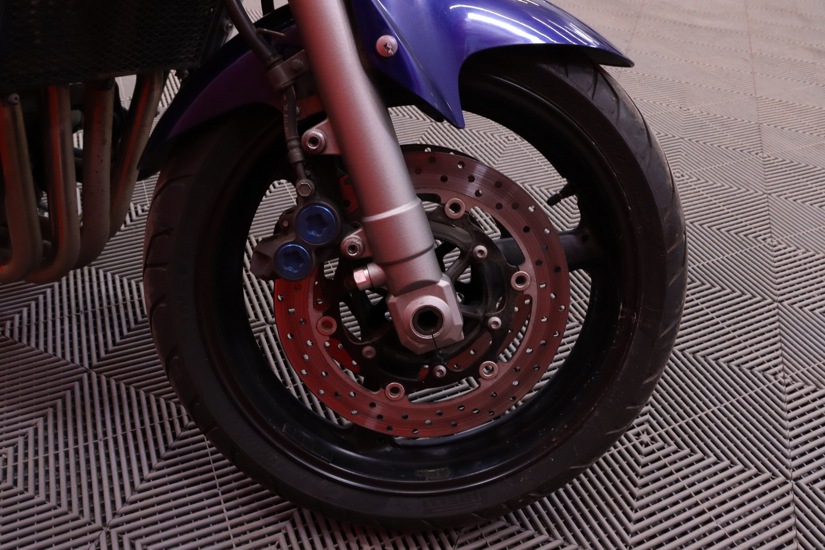 Yamaha - FZS - 1000 // Suomi-pyörä / 2-Om / Takalaukku // - Moottoripyörä