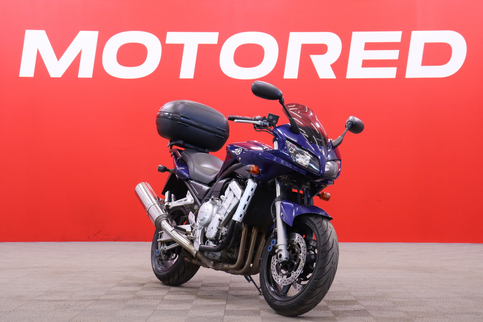 Yamaha - FZS - 1000 // Suomi-pyörä / 2-Om / Takalaukku // - Moottoripyörä