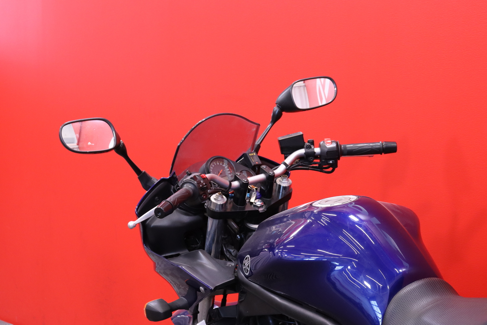Yamaha - FZS - 1000 // 3-Om. Suomi-pyörä / Takalaukku / Kaatumatapit // - Moottoripyörä