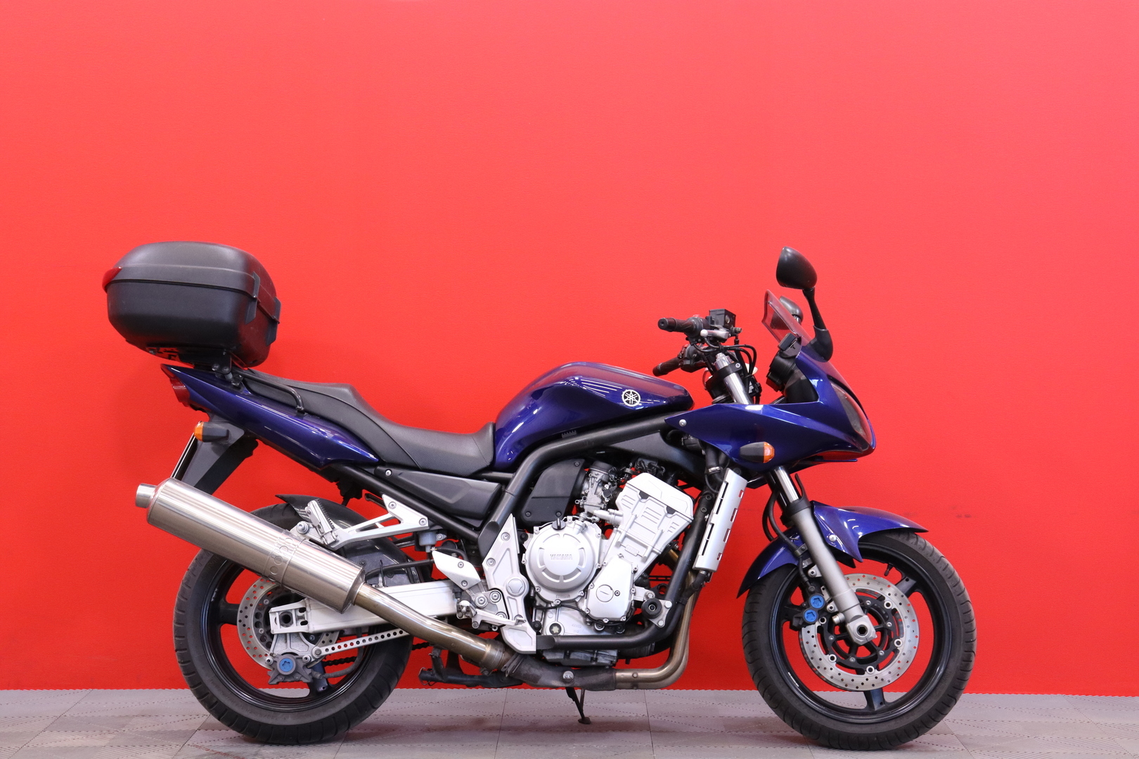Yamaha - FZS - 1000 // 3-Om. Suomi-pyörä / Takalaukku / Kaatumatapit // - Moottoripyörä