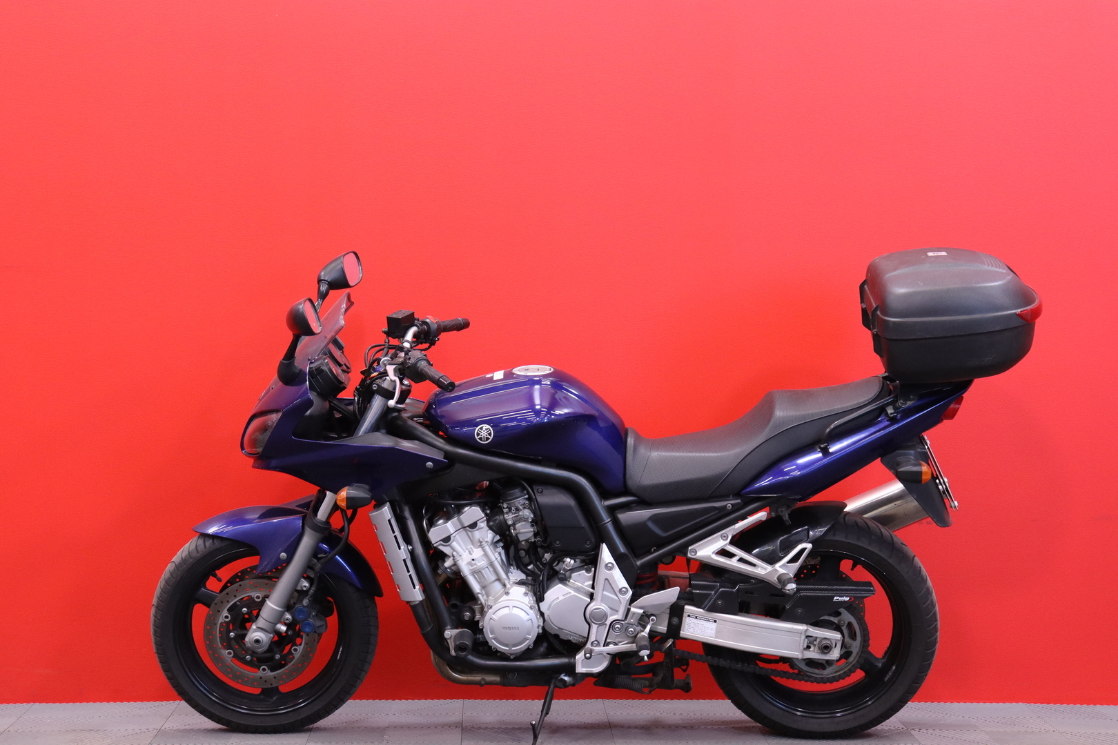 Yamaha - FZS - 1000 // 3-Om. Suomi-pyörä / Takalaukku / Kaatumatapit // - Moottoripyörä