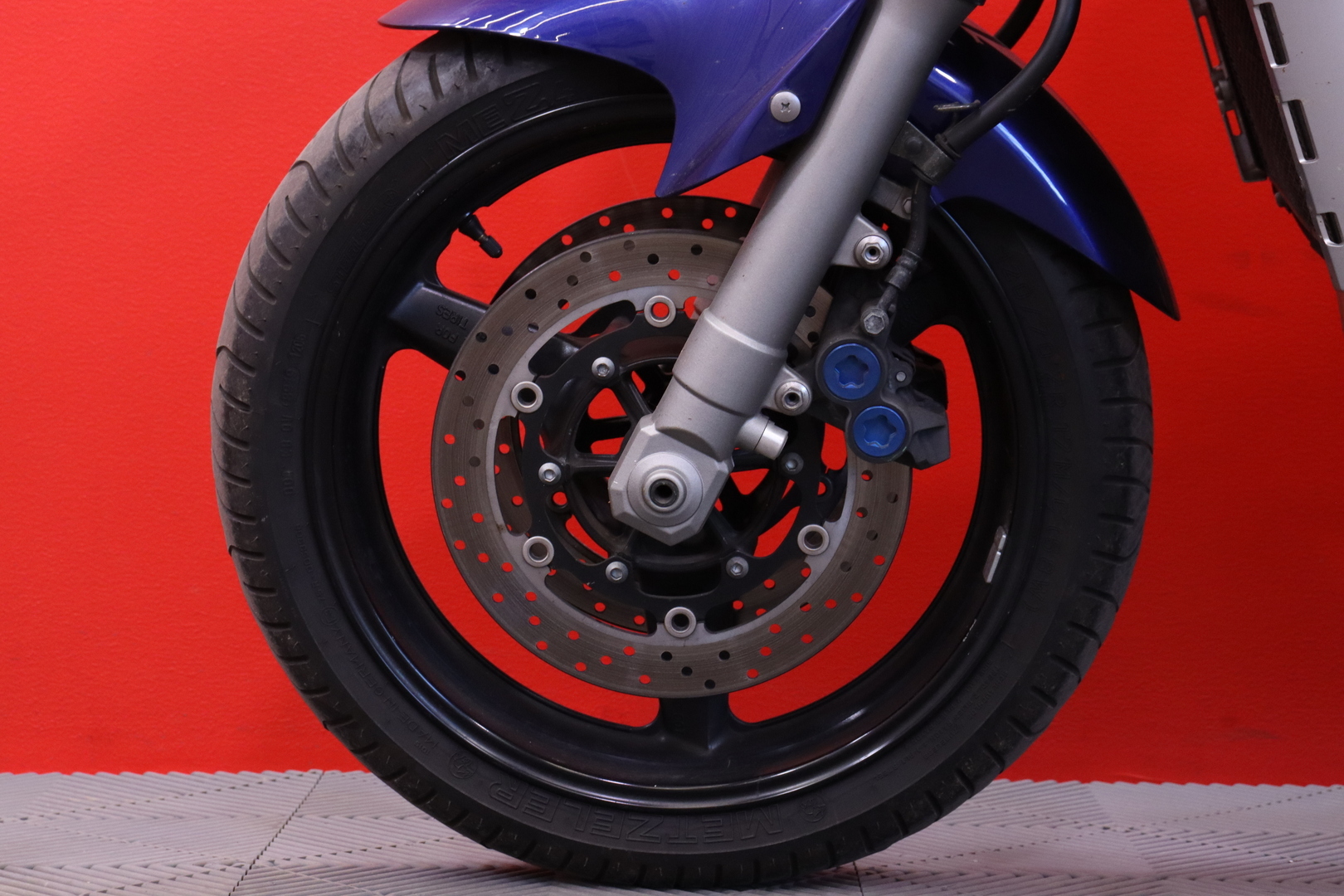 Yamaha - FZS - 1000 // 3-Om. Suomi-pyörä / Takalaukku / Kaatumatapit // - Moottoripyörä