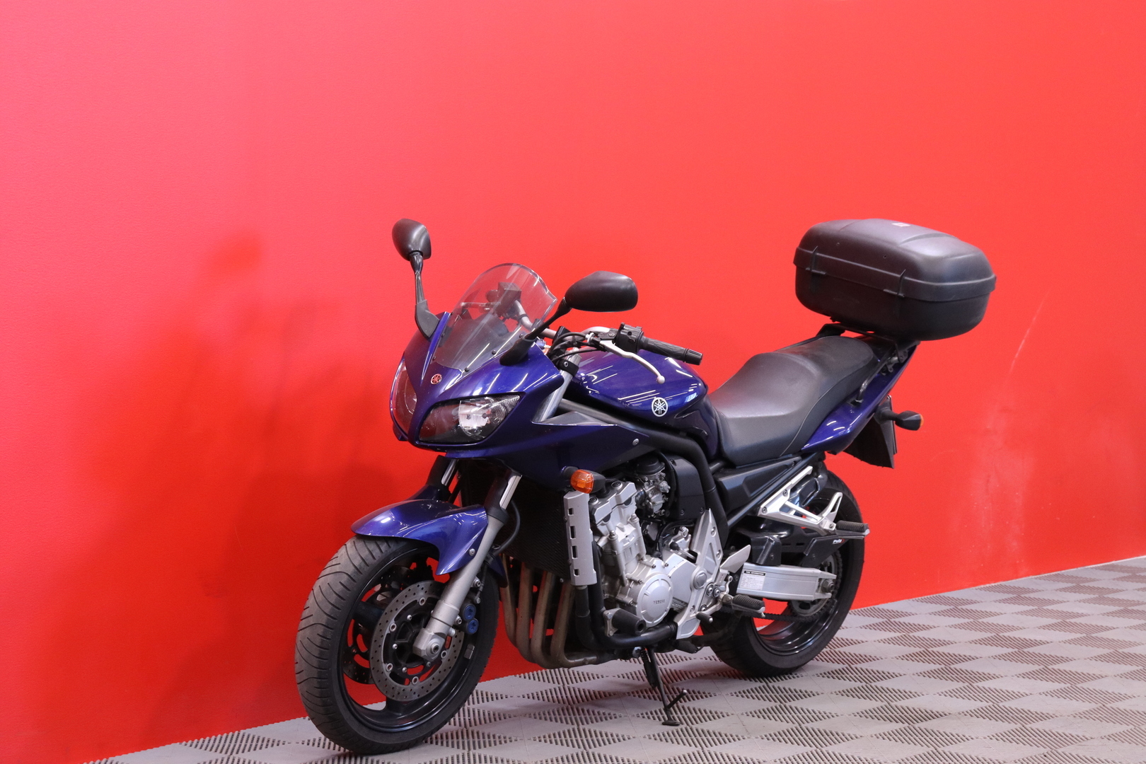 Yamaha - FZS - 1000 // 3-Om. Suomi-pyörä / Takalaukku / Kaatumatapit // - Moottoripyörä