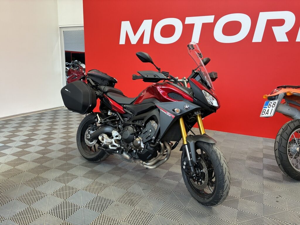 Yamaha - MT-09 - Tracer 900 // Juuri saapunut! / Suomi-pyörä / Huoltokirja / Laukut // - Moottoripyörä