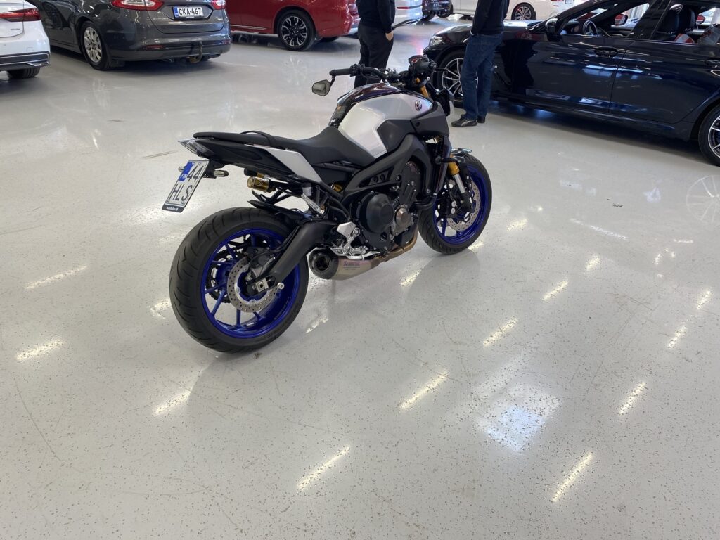 Yamaha - MT-09 - SP // Juuri saapunut / Akrapovic / Shifter // Yamaha - MT-09 - SP // Juuri saapunut / Akrapovic / Shifter // - Moottoripyörä