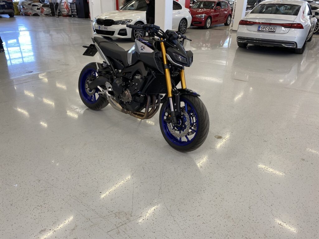 Yamaha - MT-09 - SP // Juuri saapunut / Akrapovic / Shifter // Yamaha - MT-09 - SP // Juuri saapunut / Akrapovic / Shifter // - Moottoripyörä