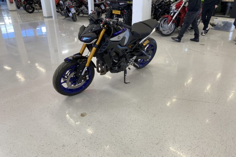 Yamaha - MT-09 - SP // Juuri saapunut / Akrapovic / Shifter // - Moottoripyörä