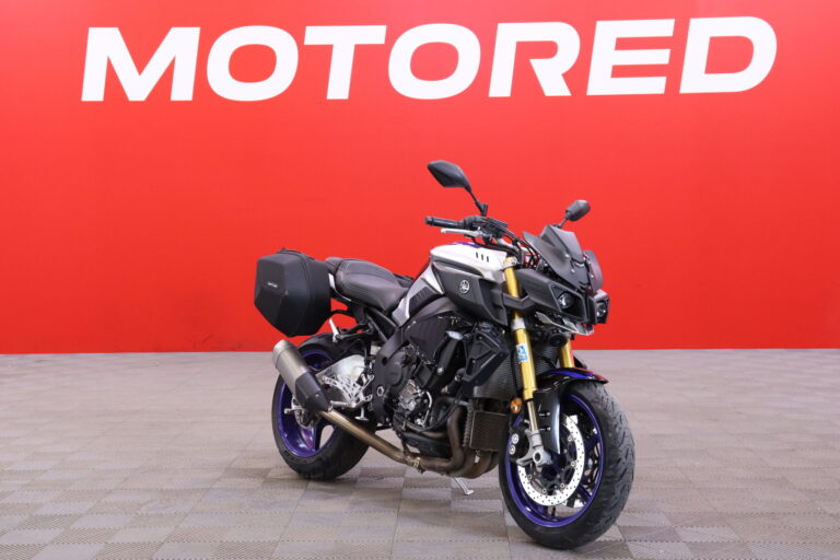 Yamaha - MT-10 - SP // Suomi-pyörä / Öhlins / Laukut // - Moottoripyörä
