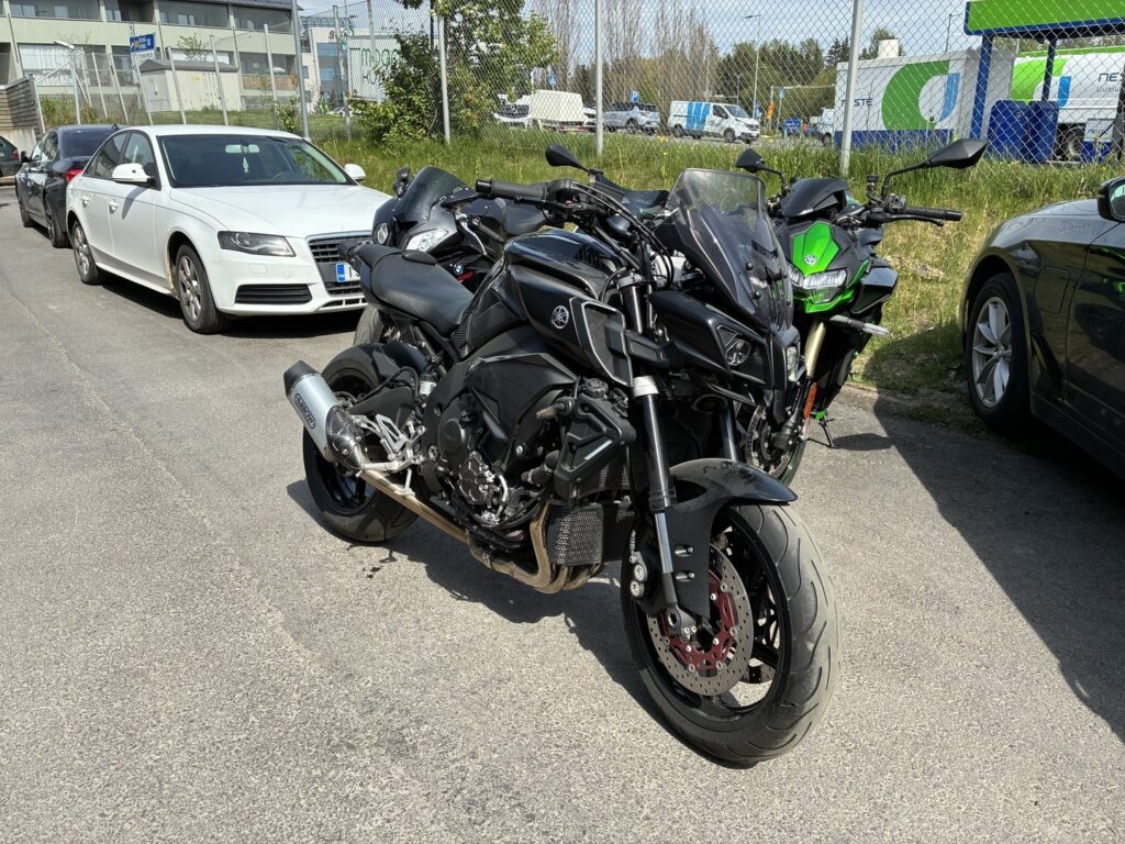 Yamaha - MT-10 - // Juuri saapunut! / Arrow / Shifter / Vakkari // - Moottoripyörä