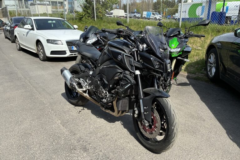 Yamaha - MT-10 - // Juuri saapunut! / Arrow / Shifter / Vakkari // - Moottoripyörä