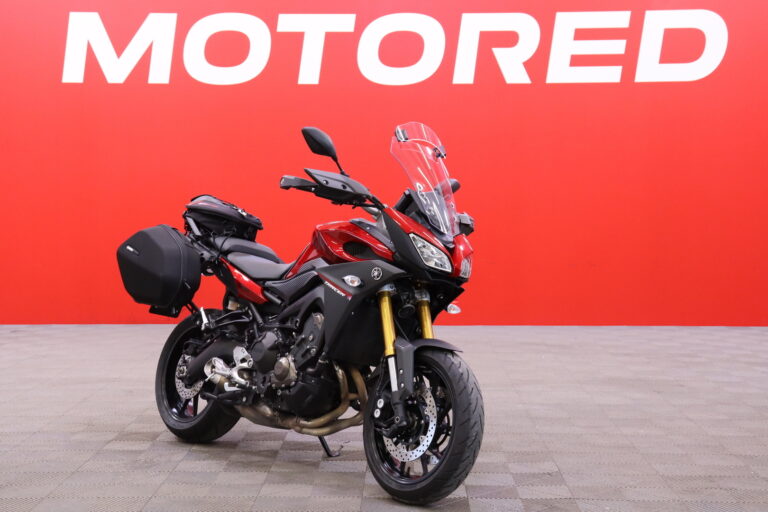 Yamaha - TRACER - 900 // Suomi-pyörä / Huoltokirja / Laukut // - Moottoripyörä