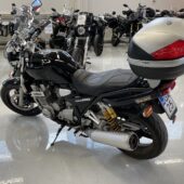Yamaha - XJR - 1300 // Suomi pyörä / Öhlins / Laukku // - Moottoripyörä