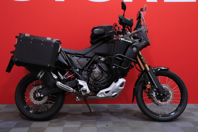 Yamaha - XTZ - 700 Tenere World Raid // Suomi-pyörä / Garmin / Laukut / KYB / Pohjapanssari / Raudat // - Moottoripyörä