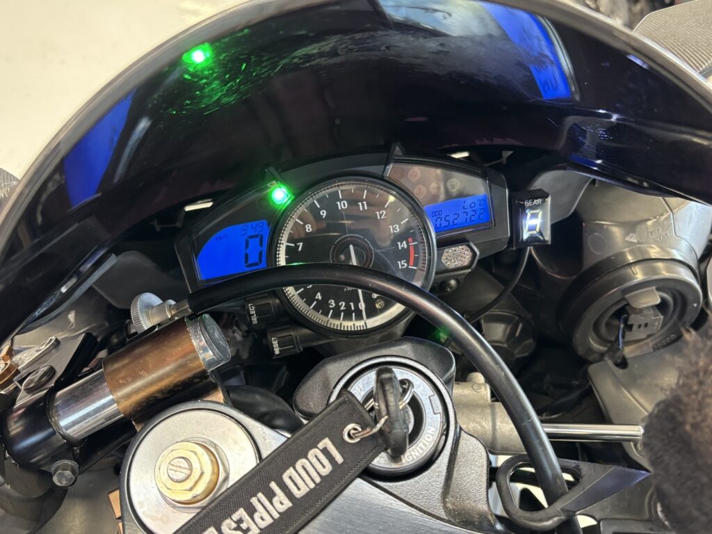 Yamaha - YZF-R1 - // Juuri saapunut! / Suomi-Pyörä / Slipari // Yamaha - YZF-R1 - // Juuri saapunut! / Suomi-Pyörä / Slipari // - Moottoripyörä