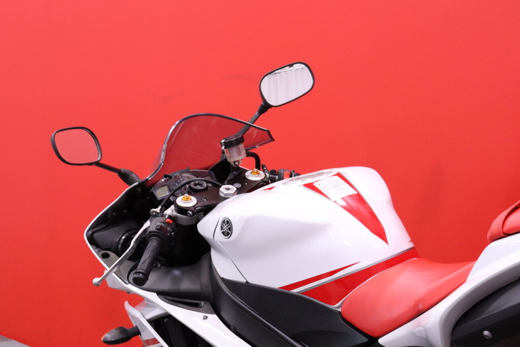 Yamaha - YZF-R1 - // Löytö! / Suomi-pyörä / Pikku kilsat! / 3x Avaimet // Yamaha - YZF-R1 - // Löytö! / Suomi-pyörä / Pikku kilsat! / 3x Avaimet // - Moottoripyörä