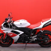 Yamaha - YZF-R1 - // Löytö! / Suomi-pyörä / Pikku kilsat! / 3x Avaimet // - Moottoripyörä