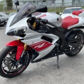 Yamaha - YZF-R1 - // Öhlins / Shifter / Akrapovic / Takovanteet // - Moottoripyörä