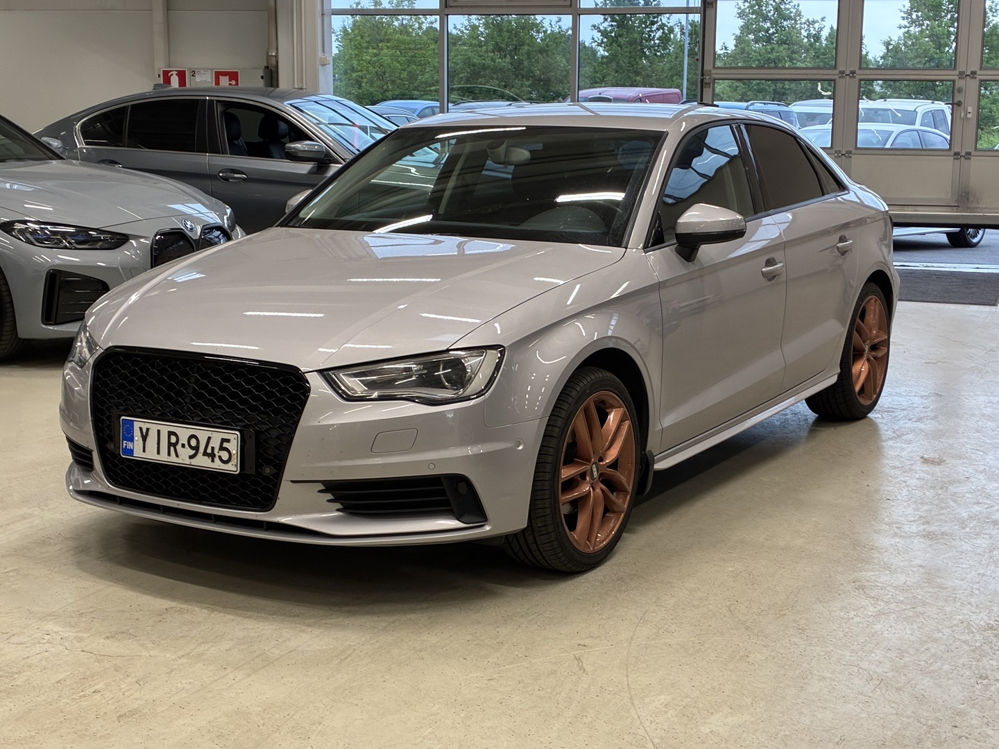 Audi - A3 - Sedan Business 1,4 TFSI COD 103 kW S tronic - Sedan
