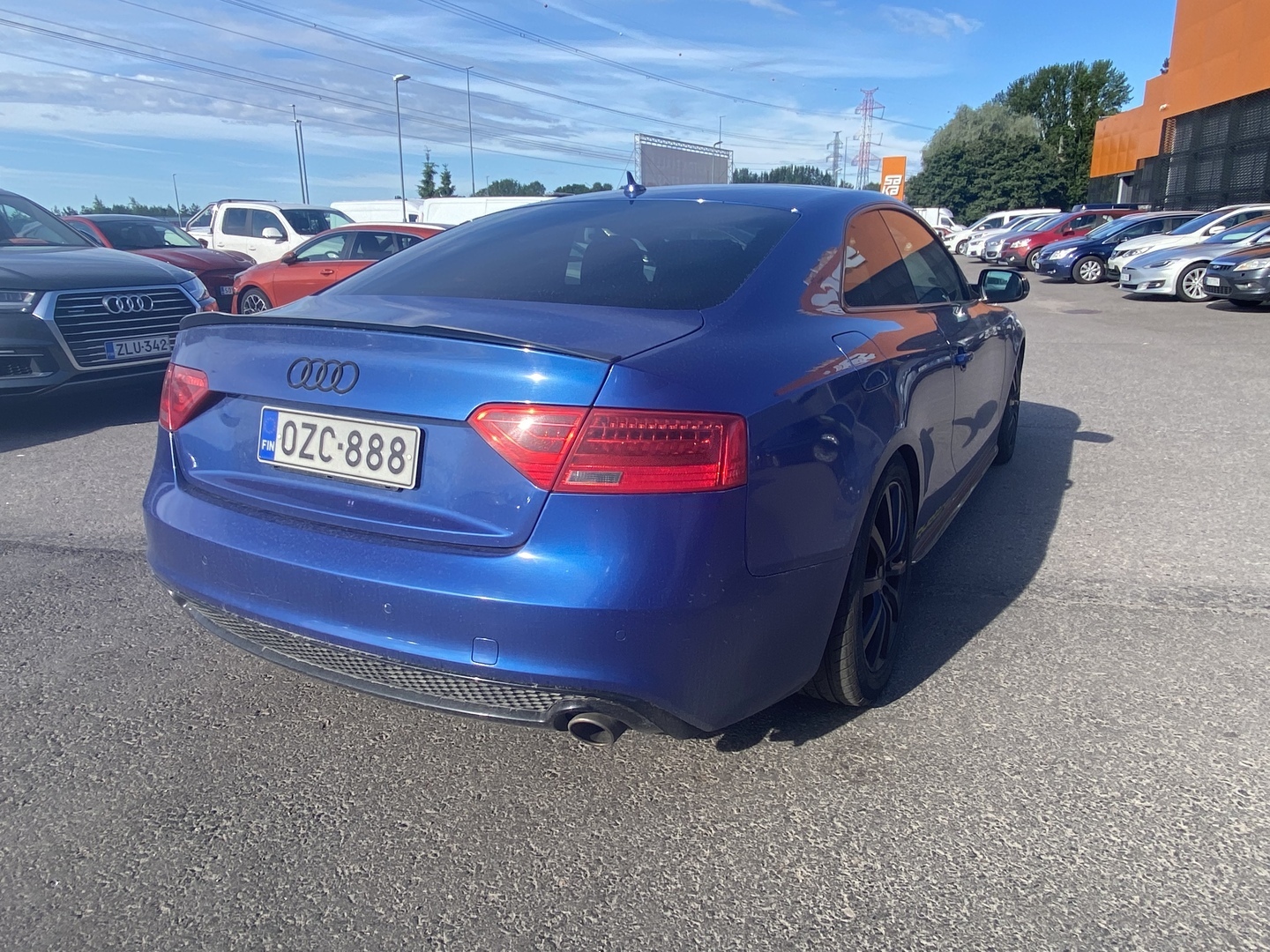 Audi - A5 - Coupé 3,0 V6 TDI DPF 180 kW quattro S tronic S-LINE // Webasto / B&O hifit / Panorama / Sähköpenkit yms.// - Coupe