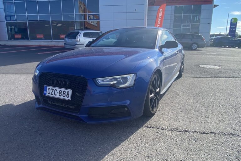 Audi - A5 - Coupé 3,0 V6 TDI DPF 180 kW quattro S tronic S-LINE // Webasto / B&O hifit / Panorama / Sähköpenkit yms.// - Coupe