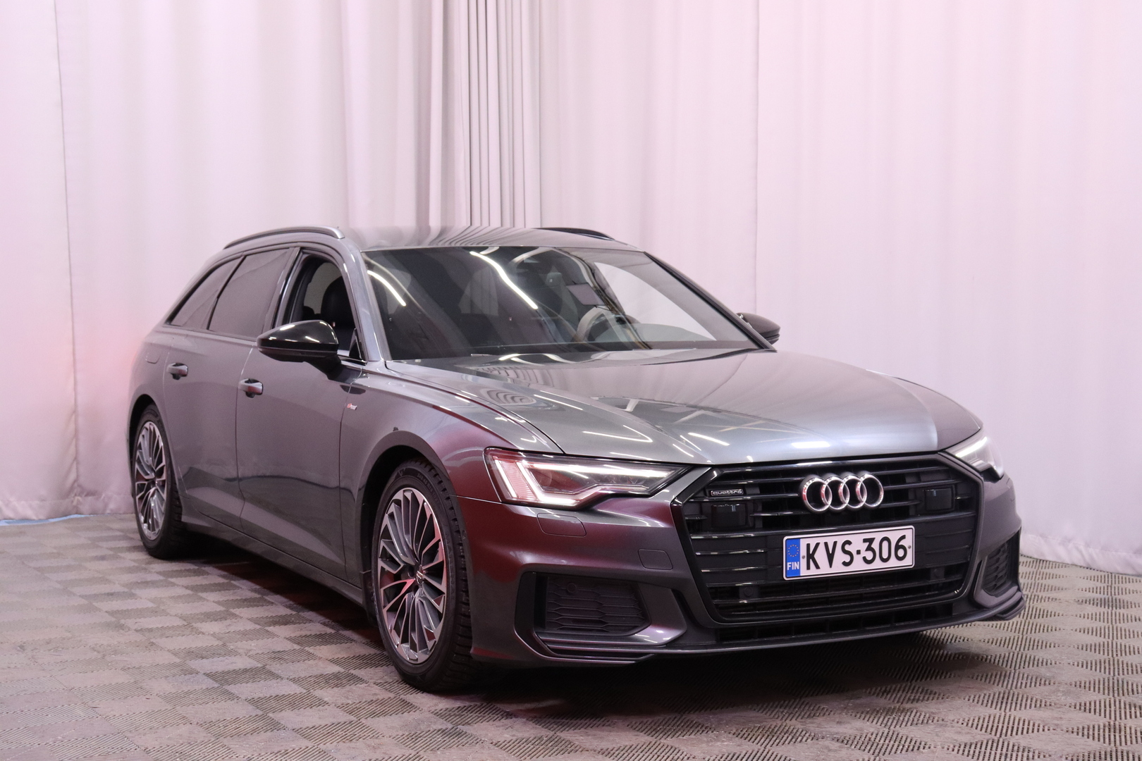 Audi - A6 - Avant Business Sport 55 TFSI e quattro S tronic // S-line / ACC / Navi / Matrix / Vetokoukku / Pre Sense // - Farmari
