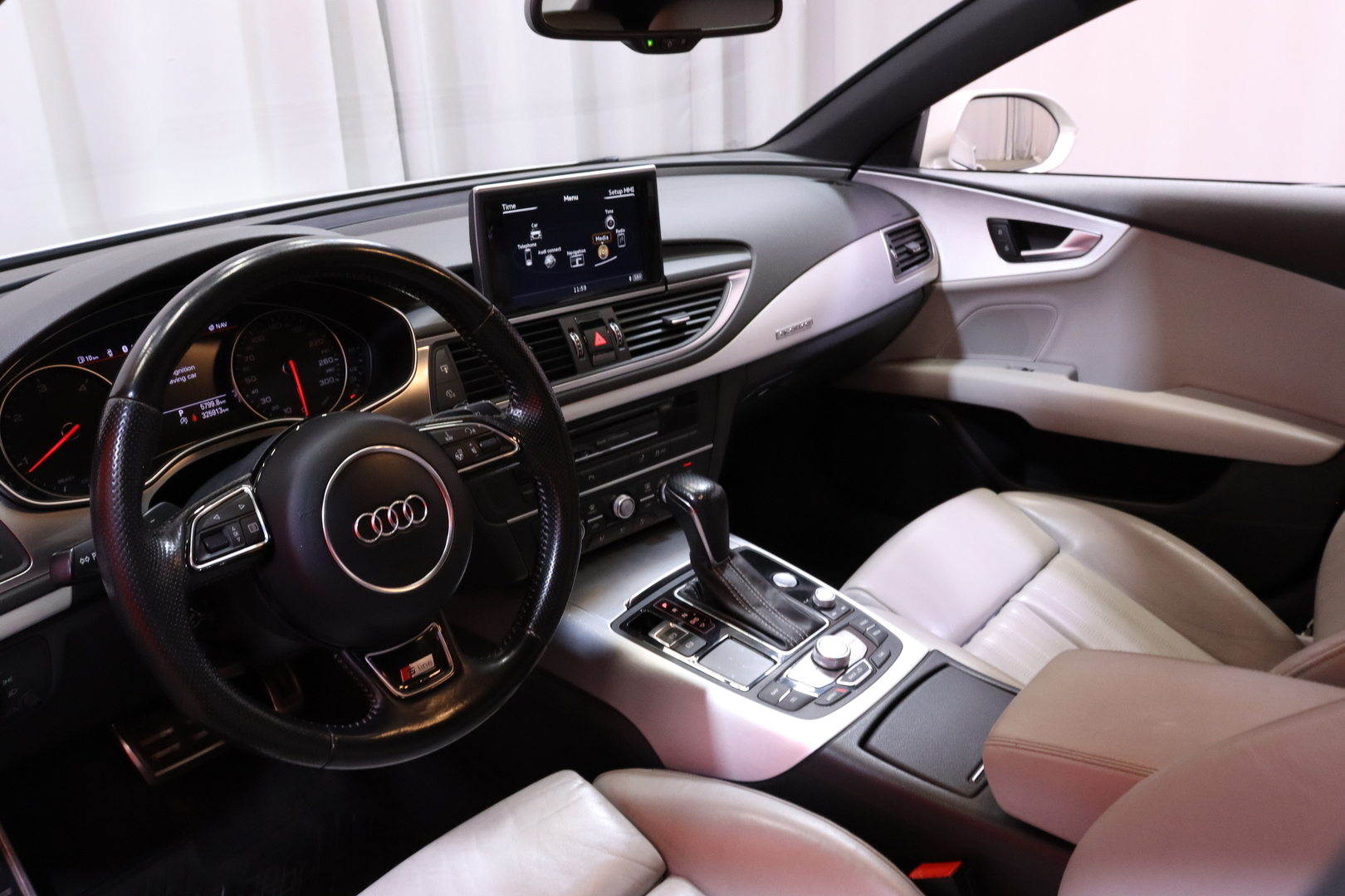 Audi - A7 - Business Sport 3,0 V6 Biturbo TDI 235 kW quattro tiptronic // S-LINE / Ilmajousitus / Koukku / Matrix-LED / BOSE // - Viistoperä