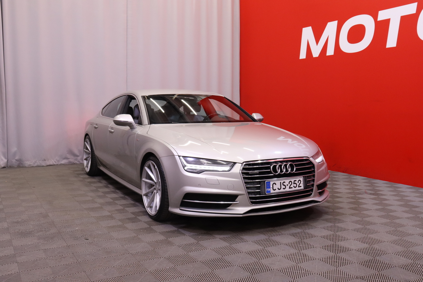 Audi - A7 - Business Sport 3,0 V6 Biturbo TDI 235 kW quattro tiptronic // S-LINE / Ilmajousitus / Koukku / Matrix-LED / BOSE // - Viistoperä