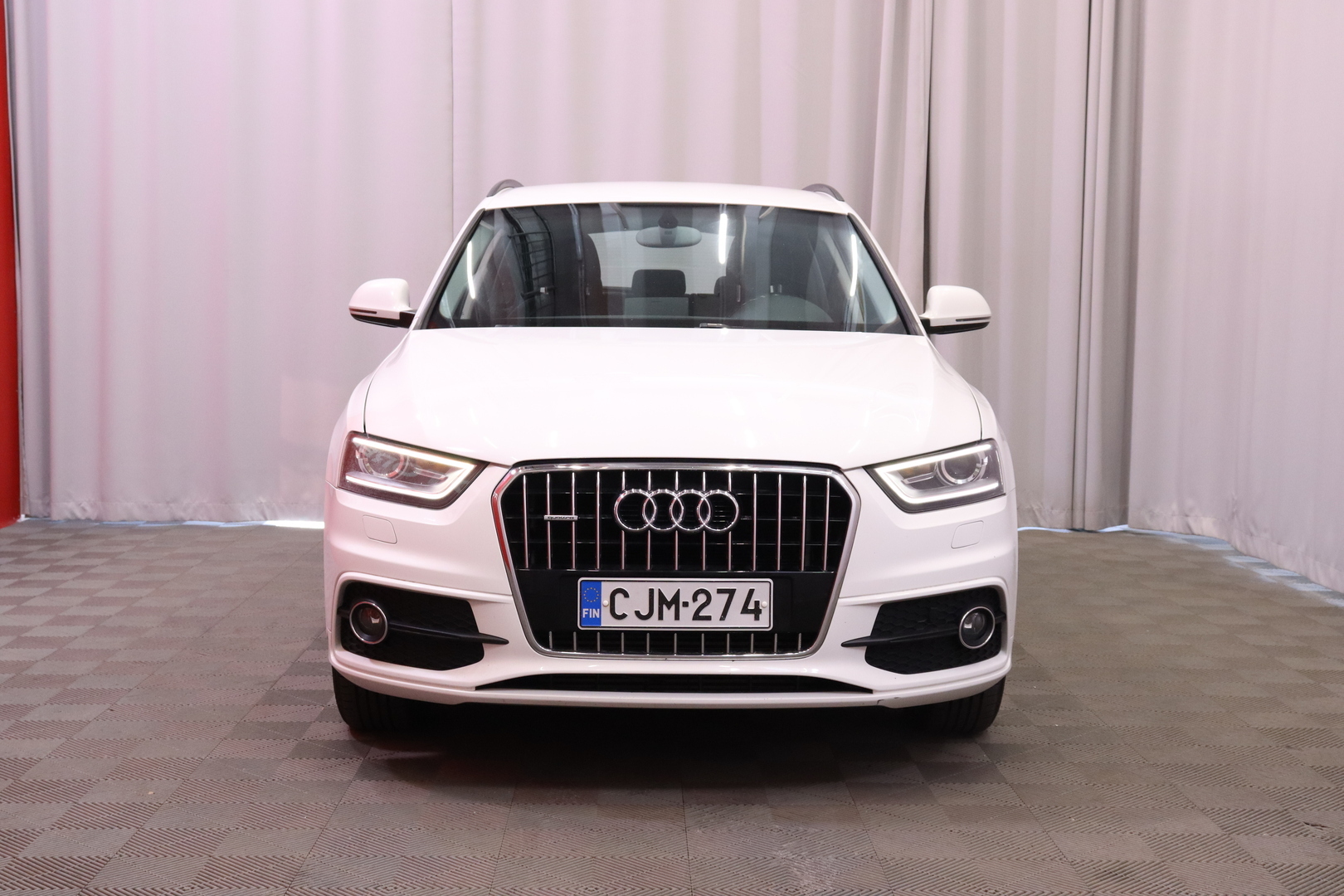 Audi - Q3 - Land of quattro Edition 2,0 TDI 103 kW quattro S tronic // MYYDÄÄN HUUTOKAUPAT.COM ! / S-Line / Atom.ilmastointi // - Maastoauto