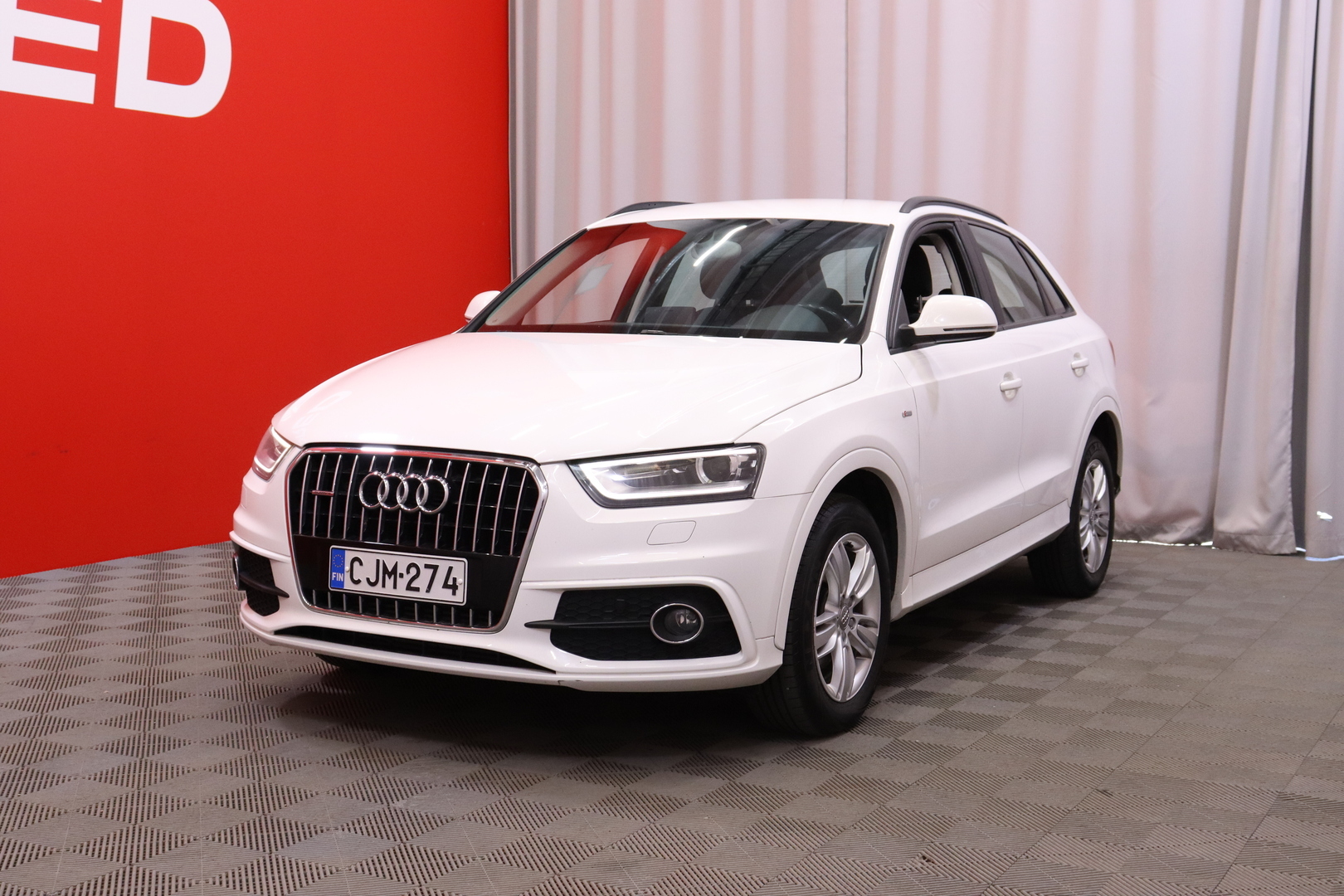 Audi - Q3 - Land of quattro Edition 2,0 TDI 103 kW quattro S tronic // MYYDÄÄN HUUTOKAUPAT.COM ! / S-Line / Atom.ilmastointi // - Maastoauto