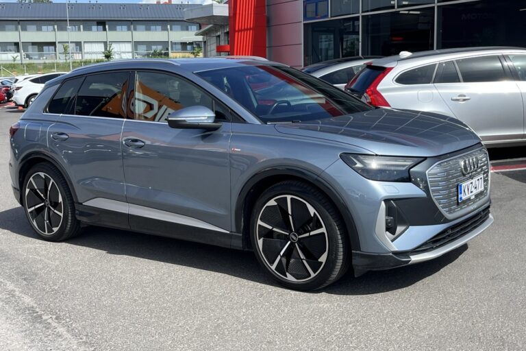 Audi - Q4 e-tron - 50 e-tron quattro - Maastoauto