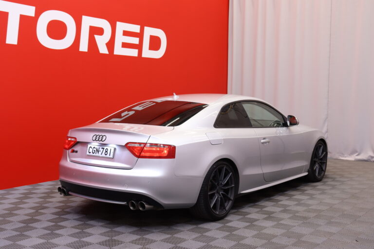 AUDI S5