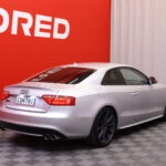 Audi - S5 - Coupé 4,2 V8 quattro // Suomi-auto / Bi-Xenon / Muistipenkki / Nahka-alcantara / BC Racing / Vakkari / Bluetooth / Navi // - Coupe