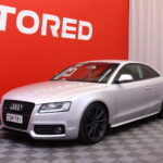Audi - S5 - Coupé 4,2 V8 quattro // Suomi-auto / Bi-Xenon / Muistipenkki / Nahka-alcantara / BC Racing / Vakkari / Bluetooth / Navi // - Coupe