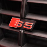 Audi - S5 - Coupé 4,2 V8 quattro // Suomi-auto / Bi-Xenon / Muistipenkki / Nahka-alcantara / BC Racing / Vakkari / Bluetooth / Navi // - Coupe