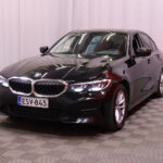 BMW - 320 - G20 Sedan 320d A Business MHEV // Suomi-auto / Webasto / Koukku / Sporttipenkit / Lämmitettävä ratti // - Sedan