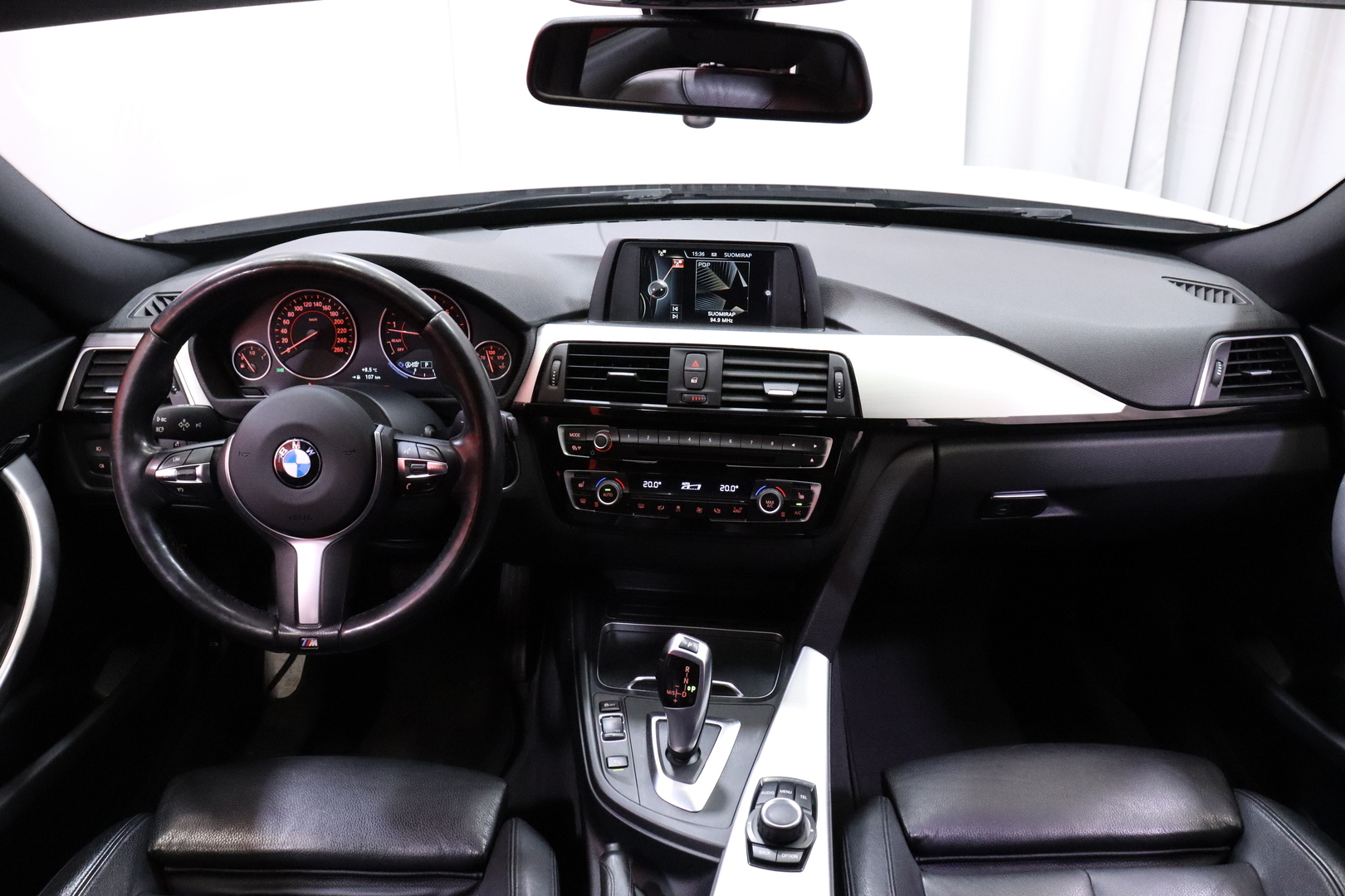 BMW - 320 Gran Turismo - F34 xDrive Business Exclusive Edition M Sport // Suomi-auto / Webasto / Nahat / LED / Sporttipenkit / Tutkat // - Sedan