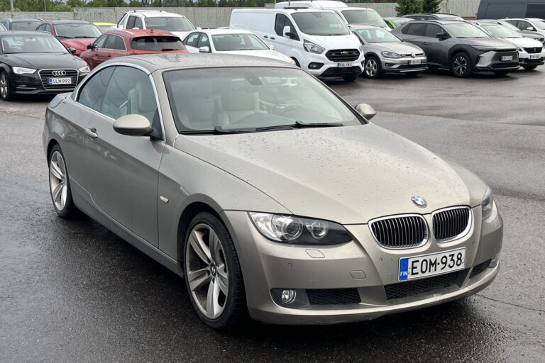 BMW - 325 - 325i A Cabriolet // Prof. navi / Nahat / Xenon / - Avoauto