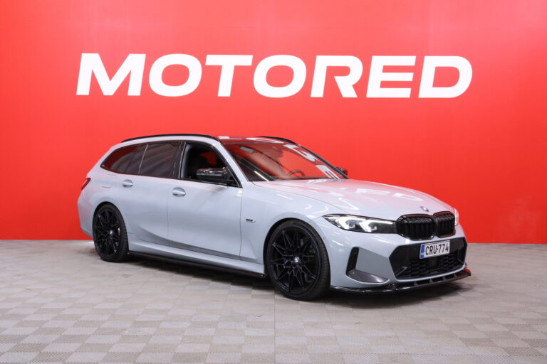 BMW - 330 - G21 LCI Touring 330e xDrive Business M Sport // ACC / Vetokoukku /  Ambient / Lisälämmitin / Kamera // - Farmari