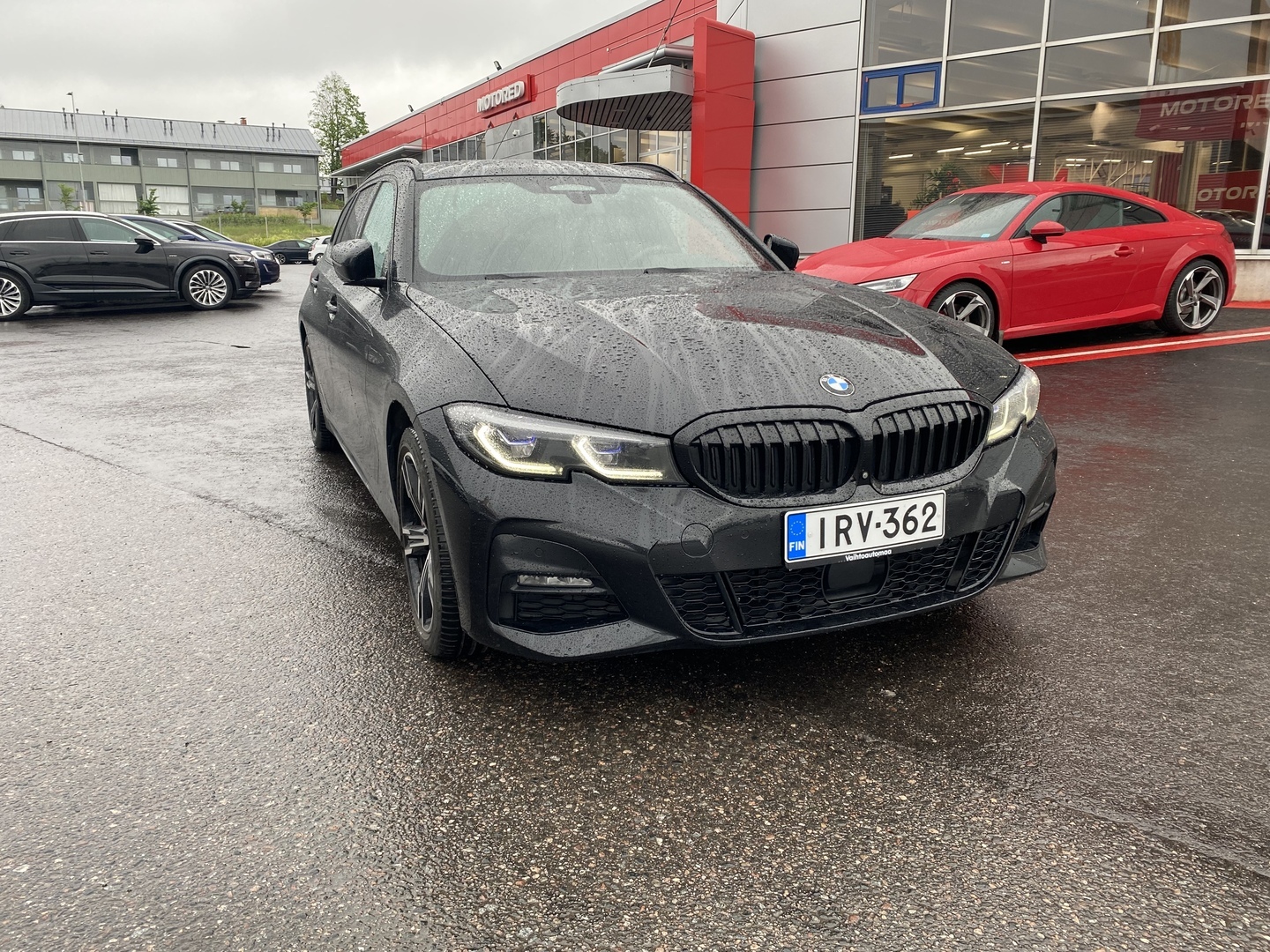 BMW - 330 - G21 Touring 330e xDrive A Charged Edition M Sport // Laser / HUD / ACC / Harman // - Farmari